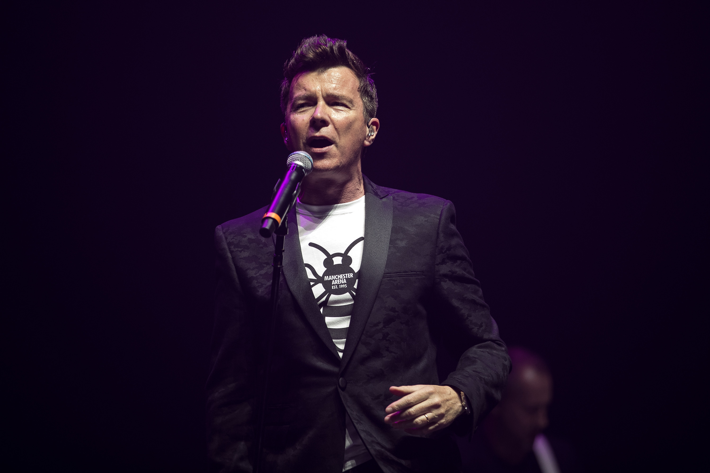 Rick Astley has no idea why Foo Fighters wanted him onstage Hot Pop Today
