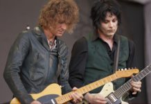 The Raconteurs Share New Song “Help Me Stranger”