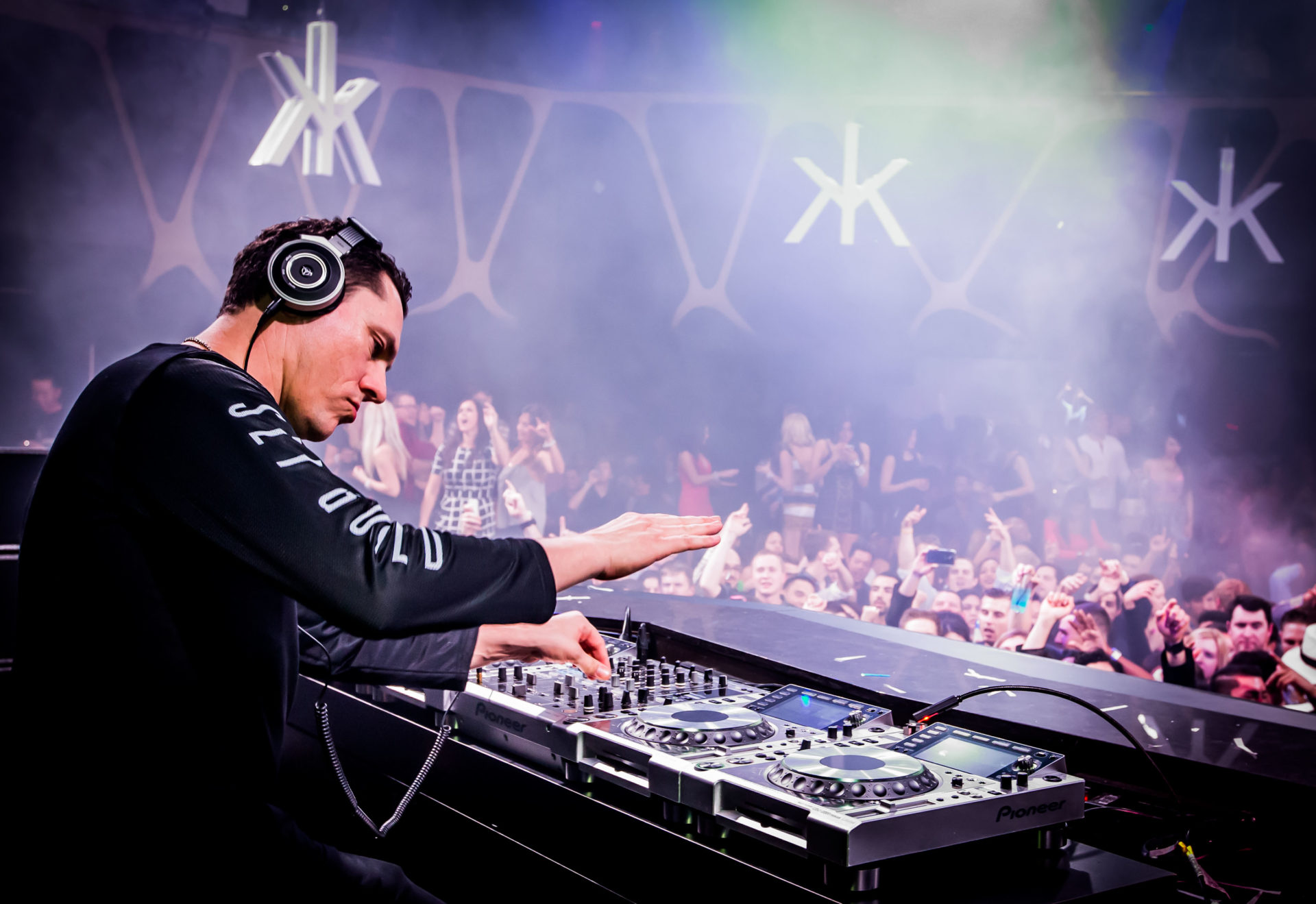 Фото dj tiesto