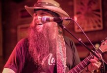 Dallas Moore Misses His Wife and Daughter’s Company in New Song