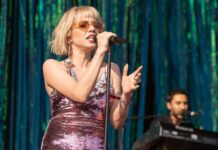 Hear Carly Rae Jepsen’s Take on No Doubt’s Hit “Don’t Speak” Carly Rae Jepsen at the 2018 Lollapalooza