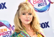 Taylor Swift at the Teen Choice Awards 2019