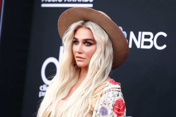 Kesha at the Billboard Music Awards in 2018