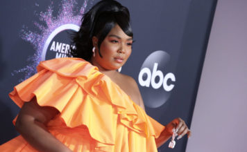 Lizzo at the 47th Annual American Music Awards