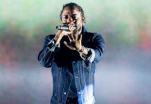 Kendrick Lamar Claps Back at Drake on New Diss Track “Euphoria” Kendrick Lamar at the Festival D'ete De Quebec in 2017