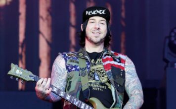 Zacky Vengeance of Avenged Sevenfold in concert at Download Festival in 2018