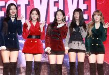 Red Velvet Announce Their Third Studio Album “What A Chill Kill” (From left) Park Soo-young (Joy), Kim Ye-rim (Yeri), Bae Joo-hyun (Irene), Kang Seul-gi (Seulgi) and Son Seung-wan (Wendy) at the Red Velvet "Perfect Velvet" album release event in 2017