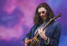 “Too Sweet” Becomes Hozier’s First No. 1 Single on Billboard Hot 100 Hozier at Shaky Knees Music Festival in May 2023