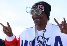Billie Eilish, Snoop Dogg, & More Perform at the 2024 Olympics Closing Ceremony Snoop Dog during the Skateboarding Park Men's Final at the Paris 2024 Olympic Games in August 2024